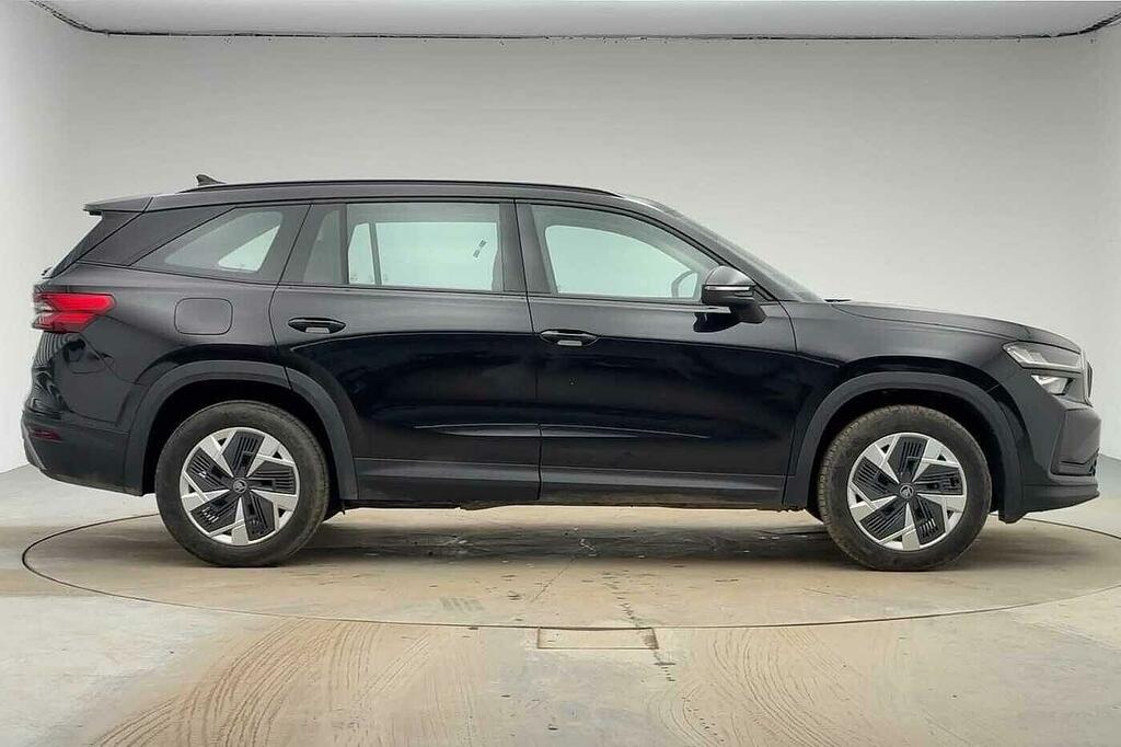 Skoda Kodiaq 1.5 Tsi Iv 204 Se Dsg Black #4