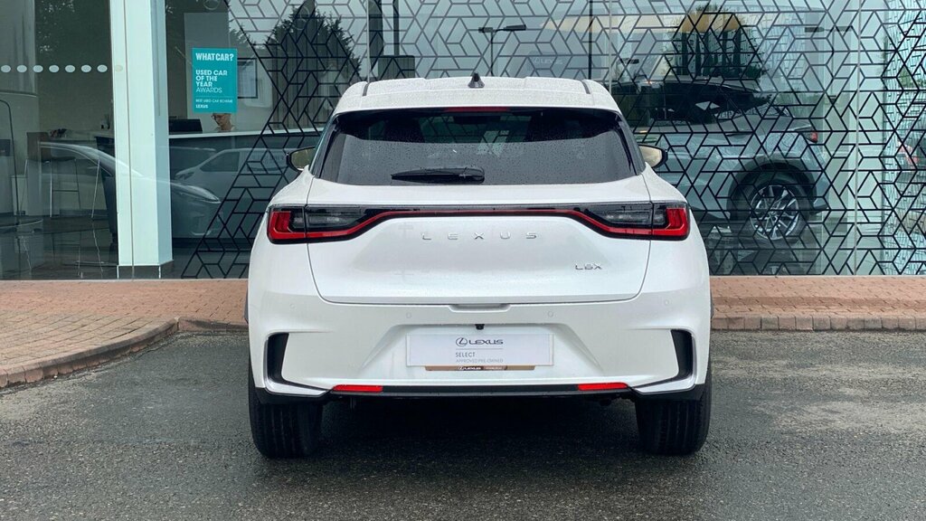 Lexus LBX 1.5 Vvt-ie Premium E-cvt Euro 6 Ss SL26TLY White #6