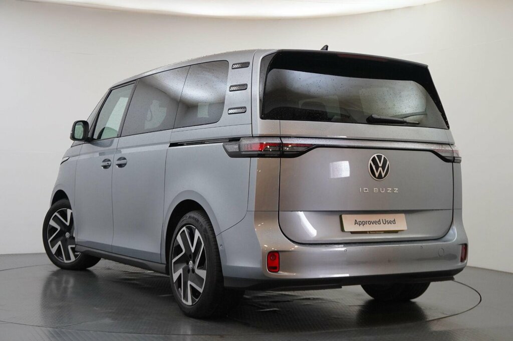 Volkswagen ID.Buzz Pro 77Kwh Style Silver #3