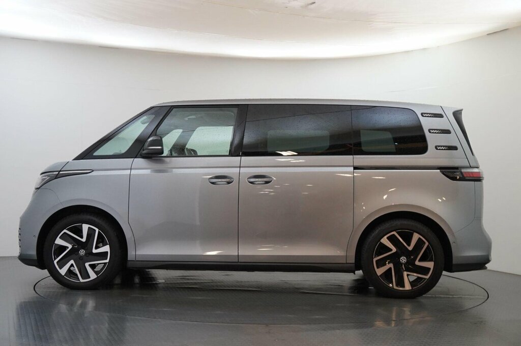 Volkswagen ID.Buzz Pro 77Kwh Style Silver #4