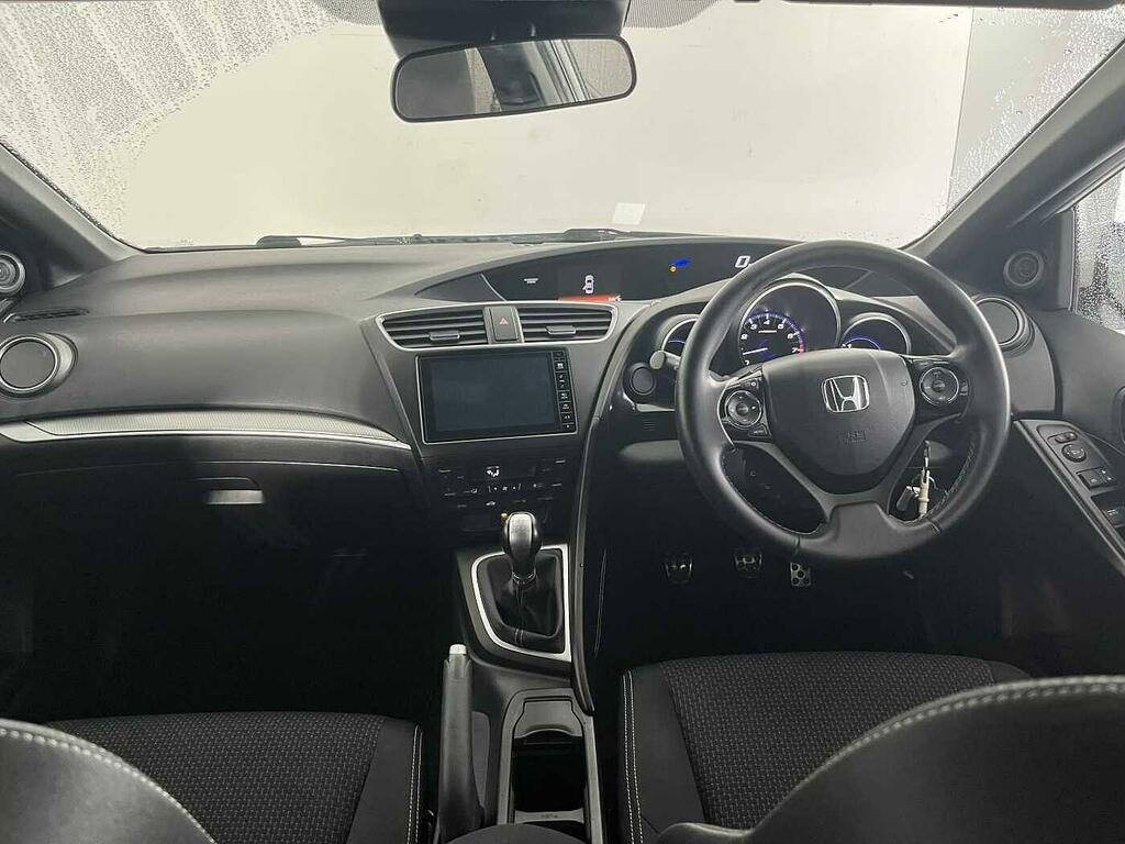 Honda Civic 1.8 I-vtec Sport Nav White #4
