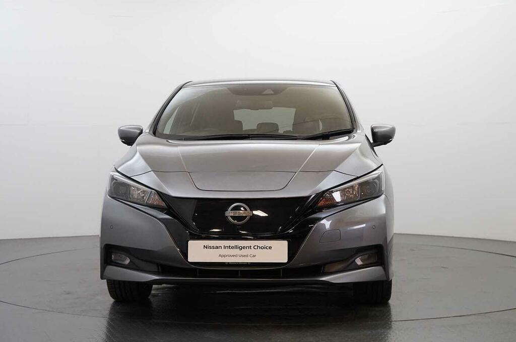 Nissan Leaf 39Kw N-connecta With Sat Nav And 360 View Cam Grey #4