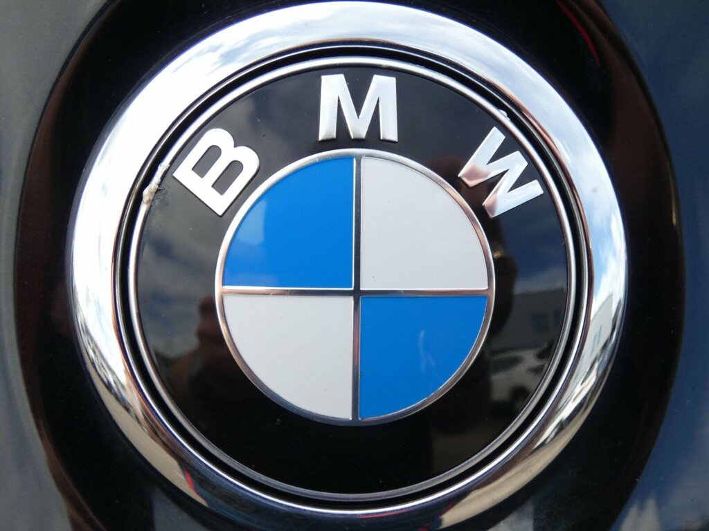 BMW 1 Series 118D M Sport Navservotronic Step Red #15