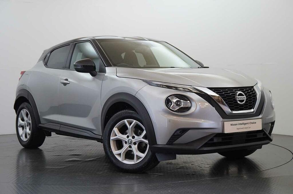 Nissan Juke 1.0 Dig-t 114 N-connecta Dct With Sat Nav And Silver