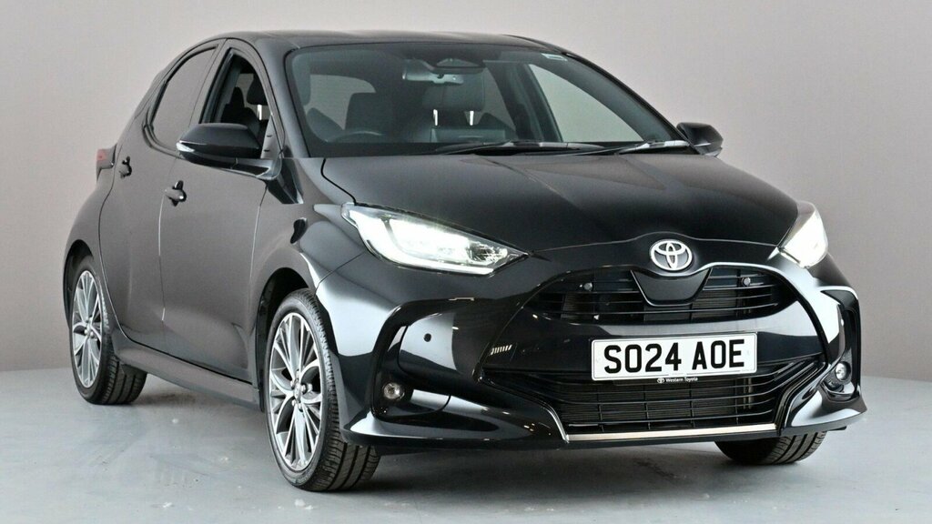 Toyota Yaris 1.5 Vvt-h Excel E-cvt Euro 6 Ss Black