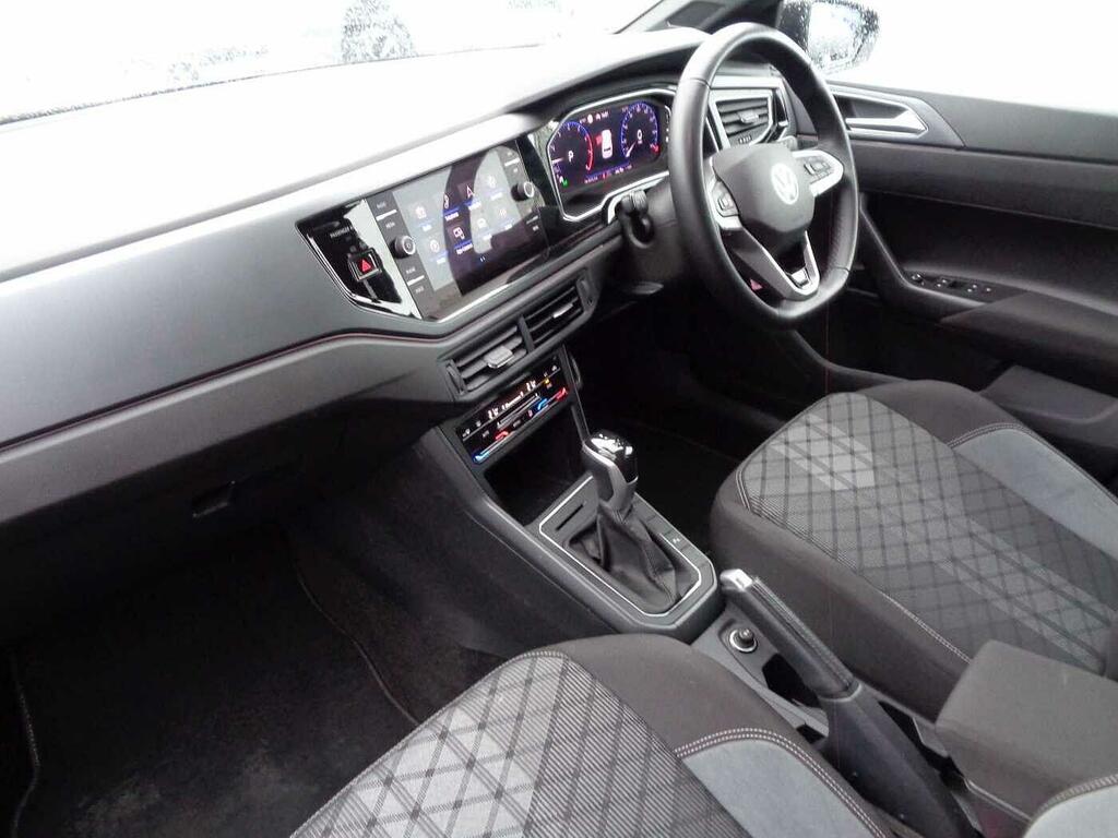 Volkswagen Polo 1.0 Tsi 115 R-line Dsg Black #2