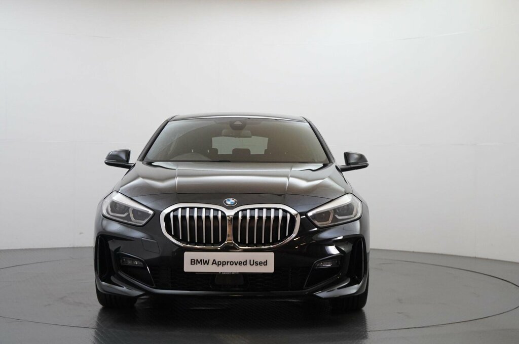 BMW 1 Series 1.5 118I M Sport Lcp Hatchback Black #2