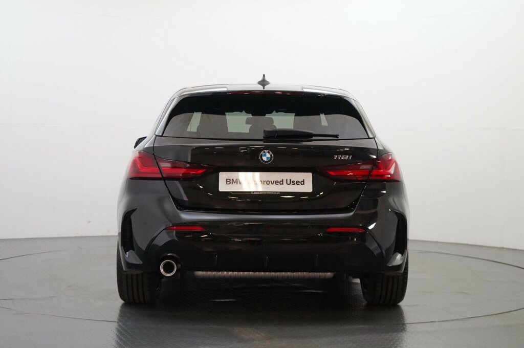 BMW 1 Series 1.5 118I M Sport Lcp Hatchback Black #5