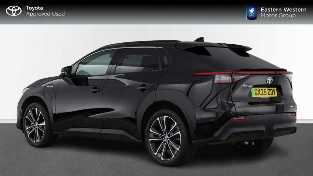 Toyota bZ4X 71.4Kwh Vision Awd 11Kw Obc Black #4