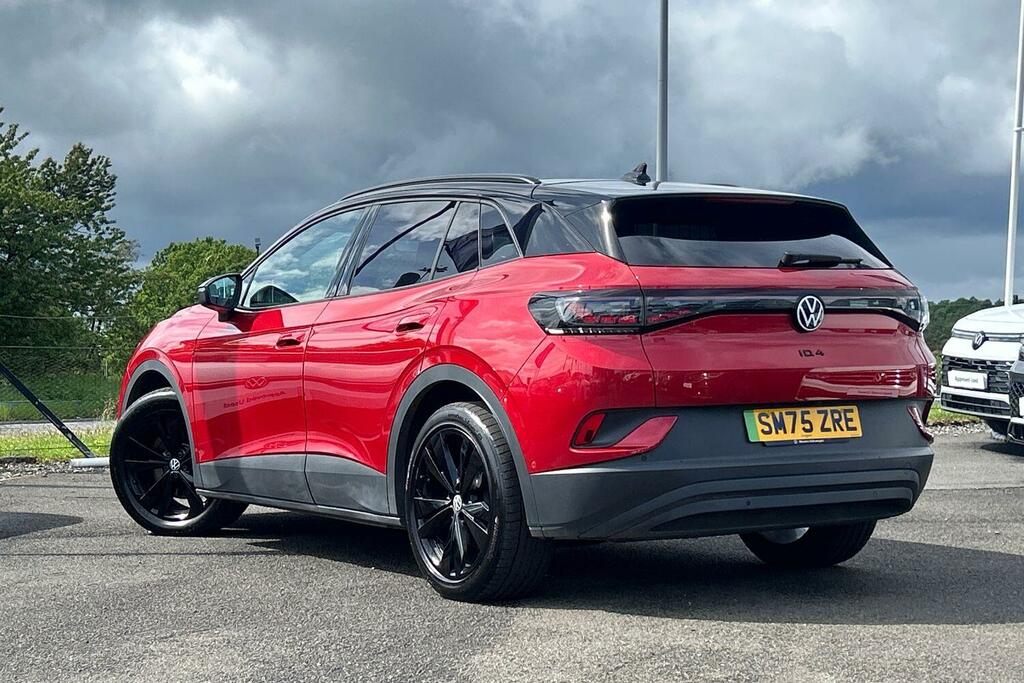 Volkswagen ID.4 Pro 77Kwh Black Edition Red #6