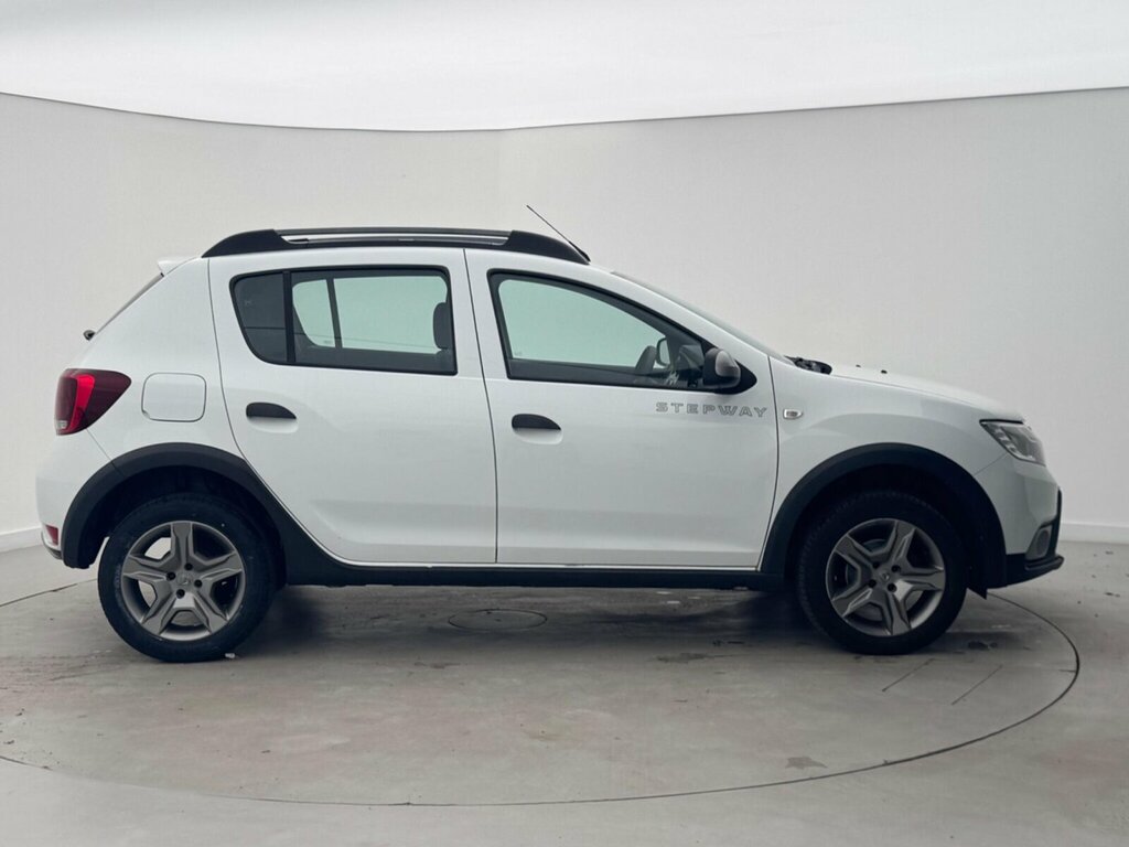 Dacia Sandero Stepway 0.9 Tce Essential Euro 6 Ss White #6