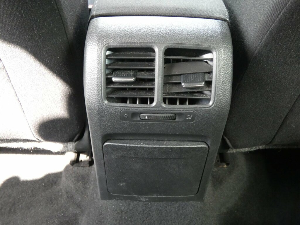 Volkswagen Golf S Silver #24