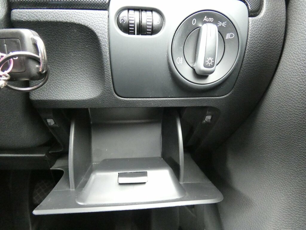Volkswagen Golf S Silver #51