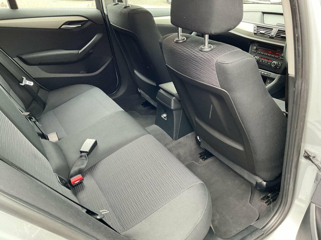 BMW X1 Black #15