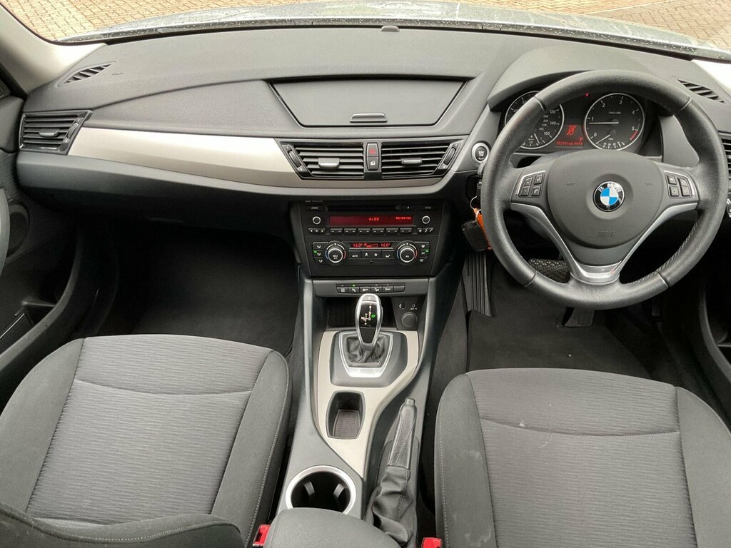 BMW X1 Black #10
