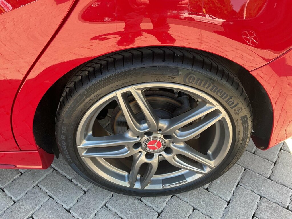 Mercedes-Benz B Class Mpv Grey #17