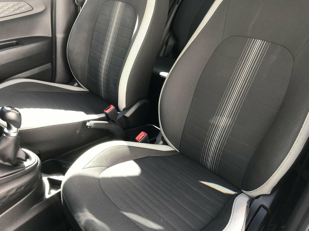 Hyundai I10 Mpi Premium Grey #25