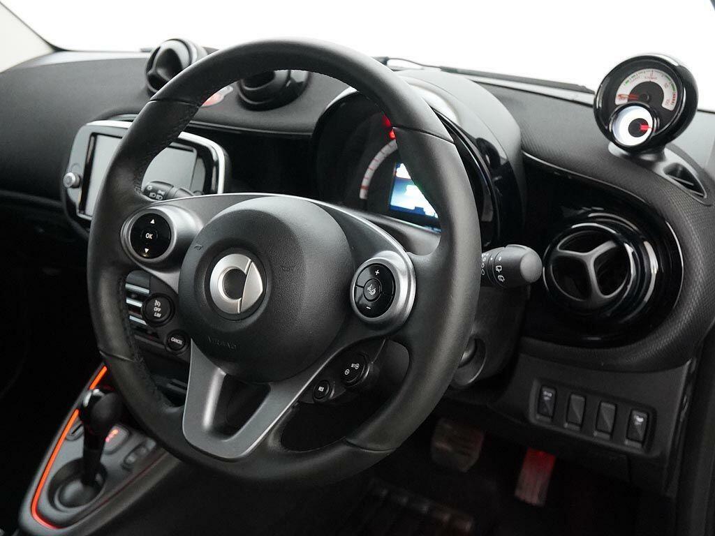 Smart Fortwo Coupe Eq Fortwo Pulse Premium Black #24
