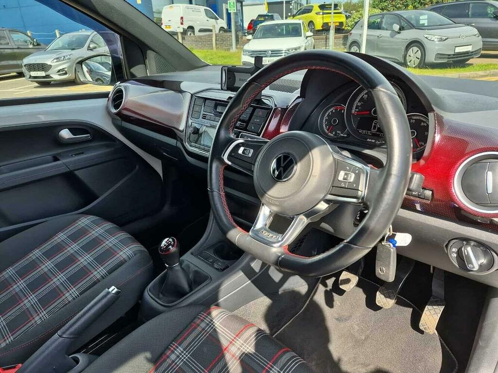 Volkswagen Up Gti 1.0 Tsi 115Ps Tsi 6-Speed White #6