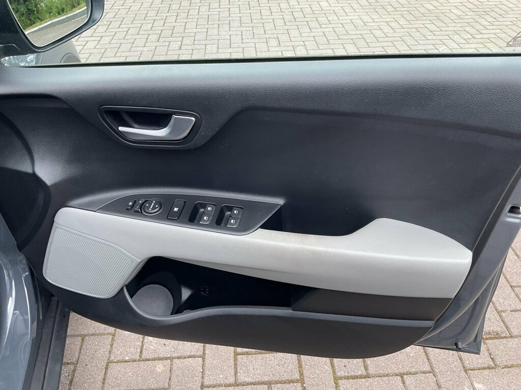 Kia Stonic Stonic 2 Black #26