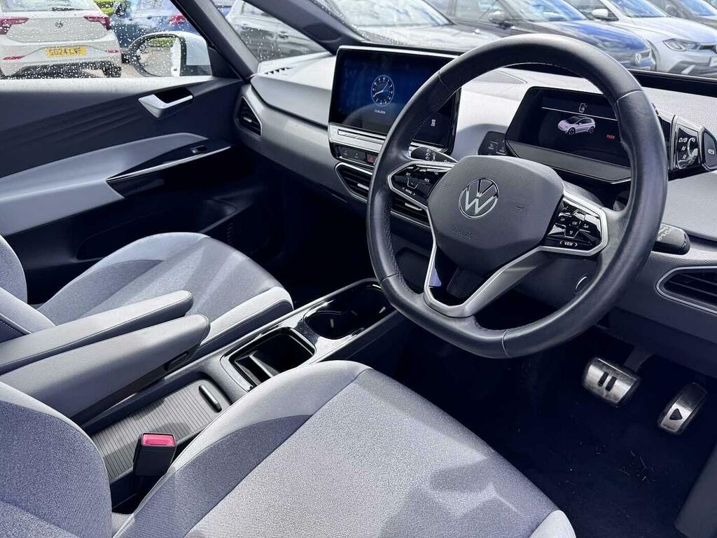 Volkswagen ID.3 150Kw Family Pro Performance ND70VNR White #4