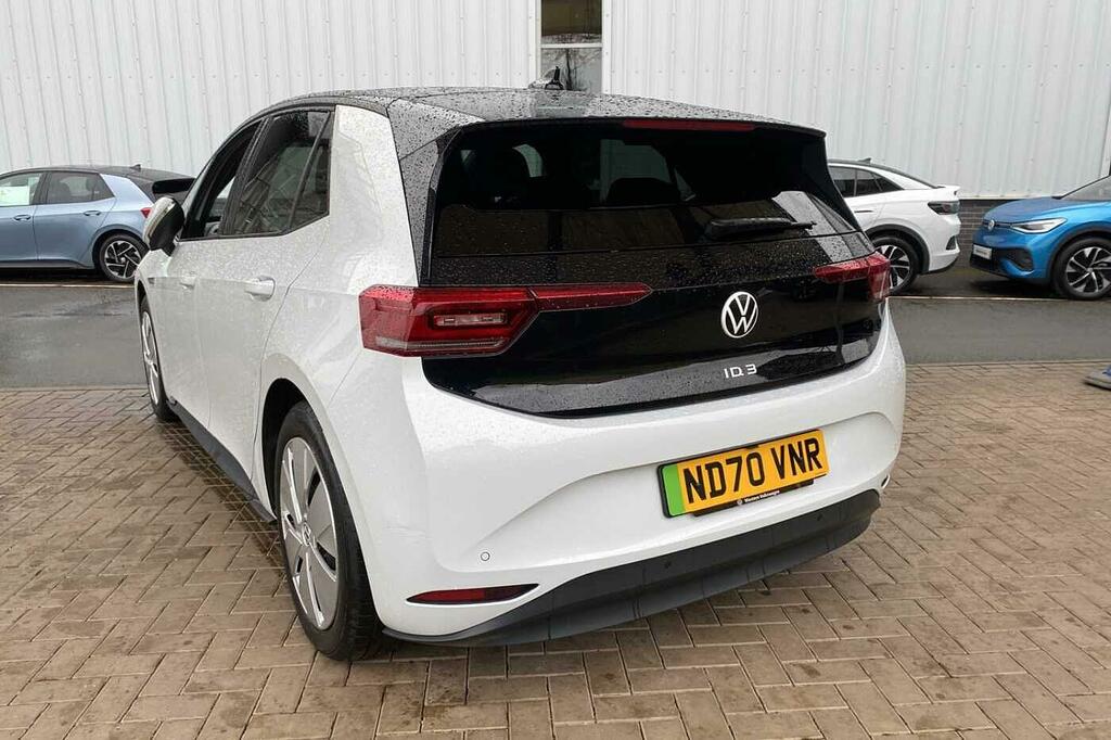 Volkswagen ID.3 150Kw Family Pro Performance White #3