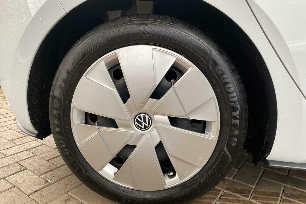 Volkswagen ID.3 150Kw Family Pro Performance White #5
