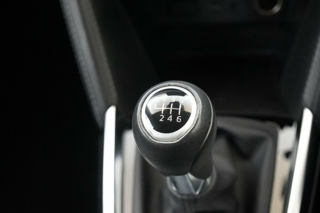 Mazda 2 1.5 E-skyactiv G Mhev Sport Silver #21