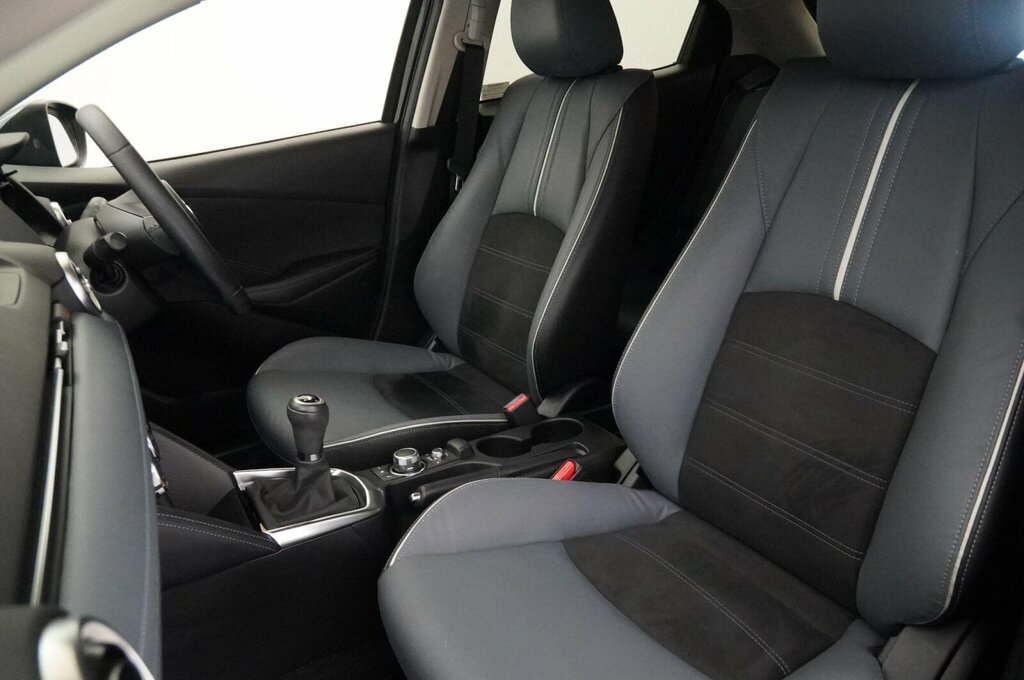 Mazda 2 1.5 E-skyactiv G Mhev Sport Silver #37