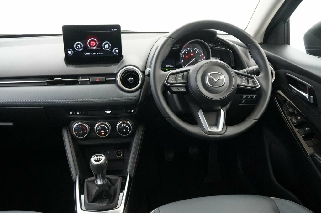 Mazda 2 1.5 E-skyactiv G Mhev Sport Silver #30
