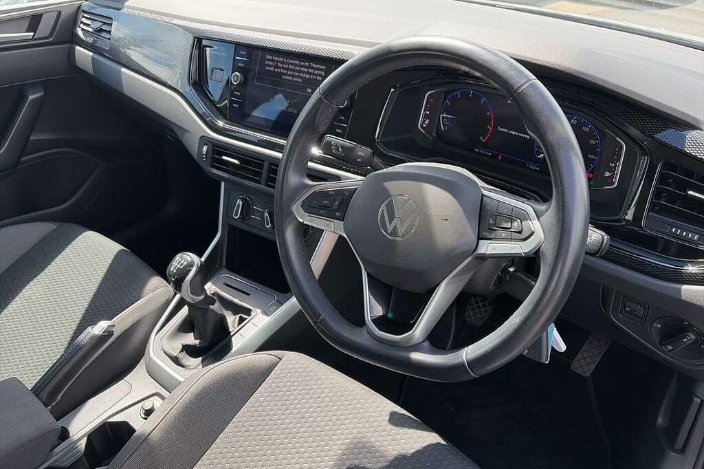 Volkswagen Polo 1.0 Life ST72XNH White #6