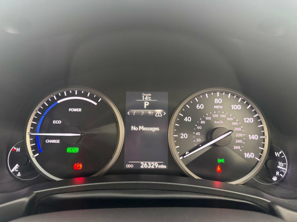 Lexus NX 300H Luxury Silver #19