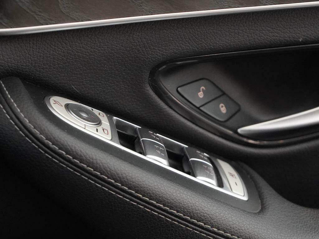 Mercedes-Benz C Class Coupe Black #33