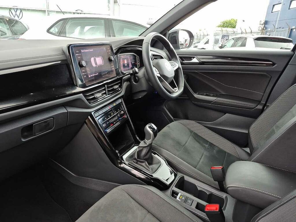Volkswagen T-Roc Style 1.0 Tsi 110Ps 6-Speed Black #2