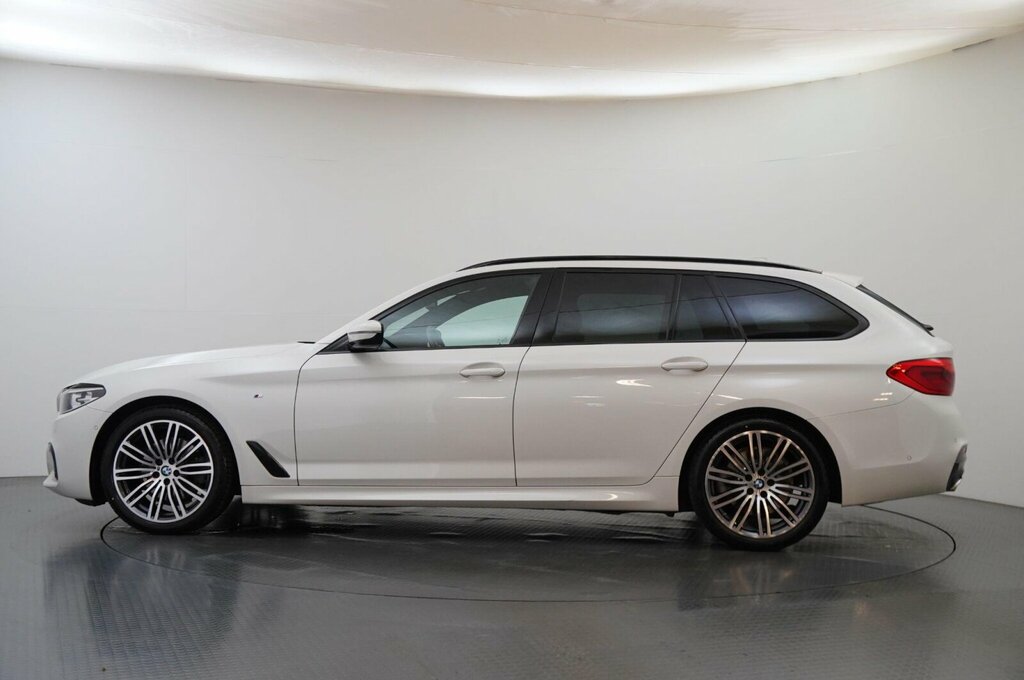 BMW 5 Series 520I M Sport Touring White #4