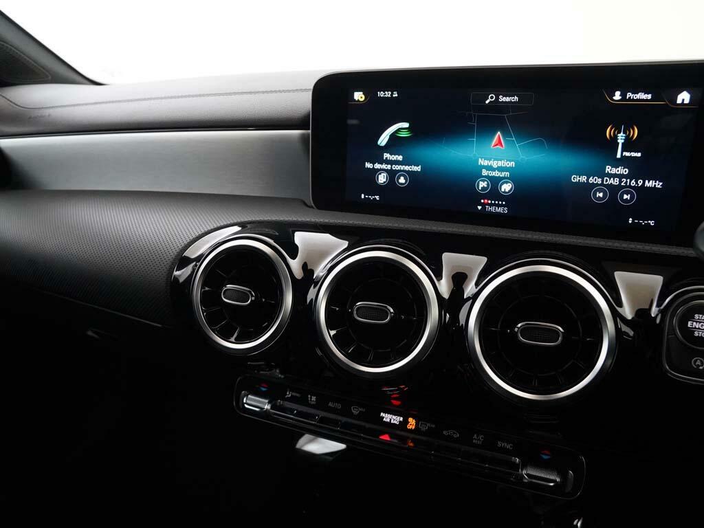 Mercedes-Benz CLA Class Cla 180 Amg Line Tip Grey #20