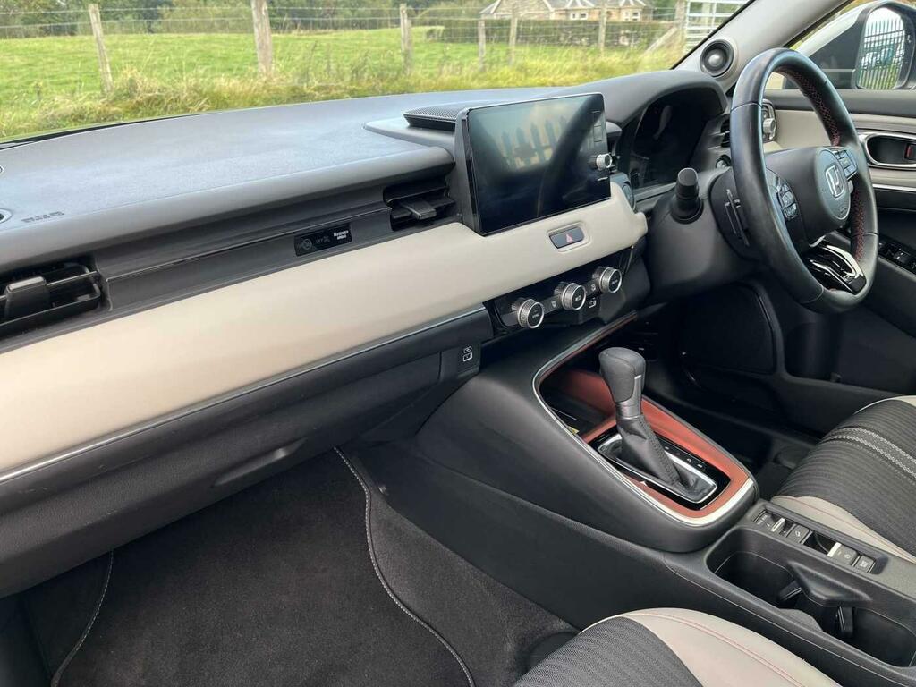 Honda Hr-V Hatchback Beige #15