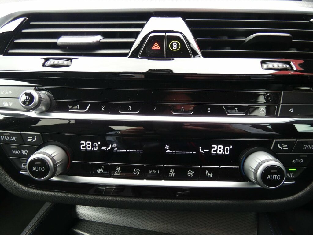 BMW 5 Series Se Silver #32