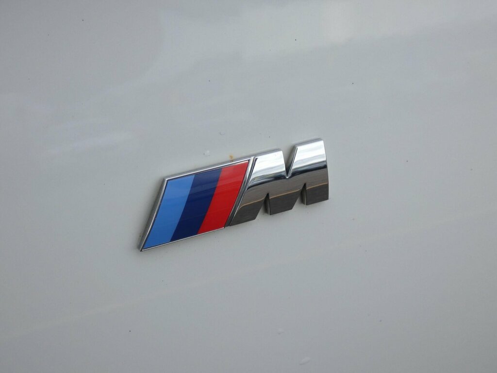 BMW 5 Series Se Silver #9