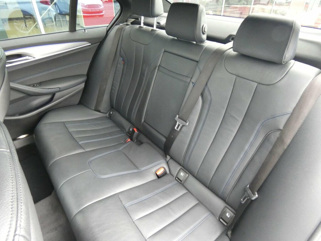 BMW 5 Series 2.0 520D Mht M Sport Euro 6 Ss White #3