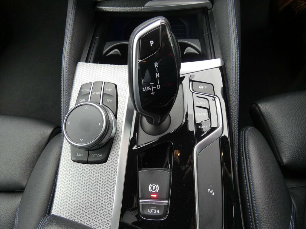 BMW 5 Series Se Silver #20