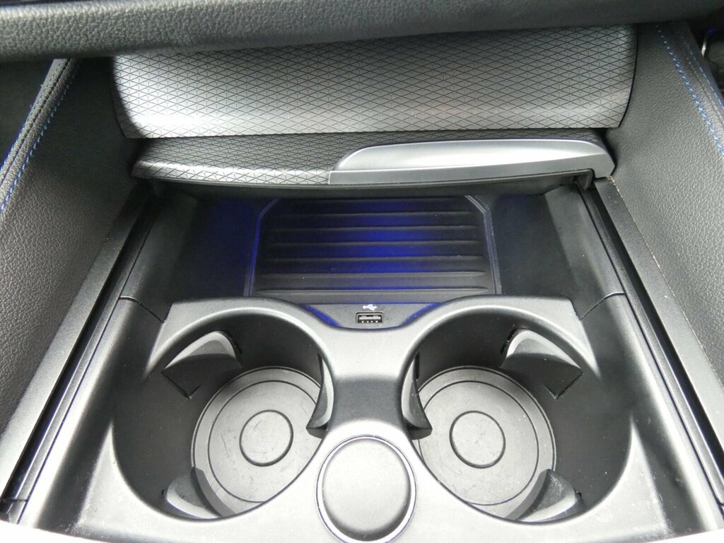 BMW 5 Series Se Silver #21