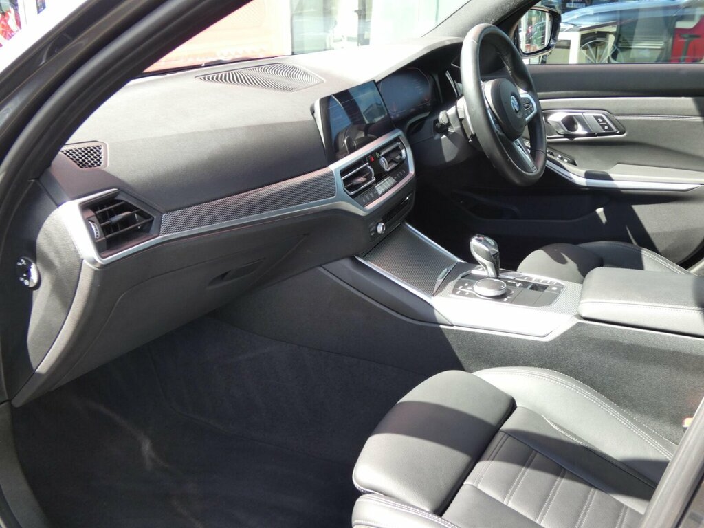 BMW 3 Series 2.0 320I M Sport Euro 6 Ss Grey #2