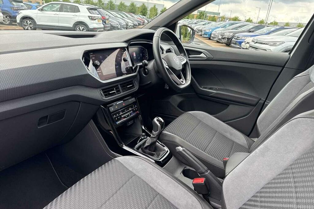Volkswagen T-Cross 1.0 Tsi 110 R-line White #2