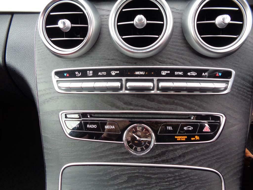 Mercedes-Benz C Class C 300 Amg Line Premium Plus KG18KTG White #5