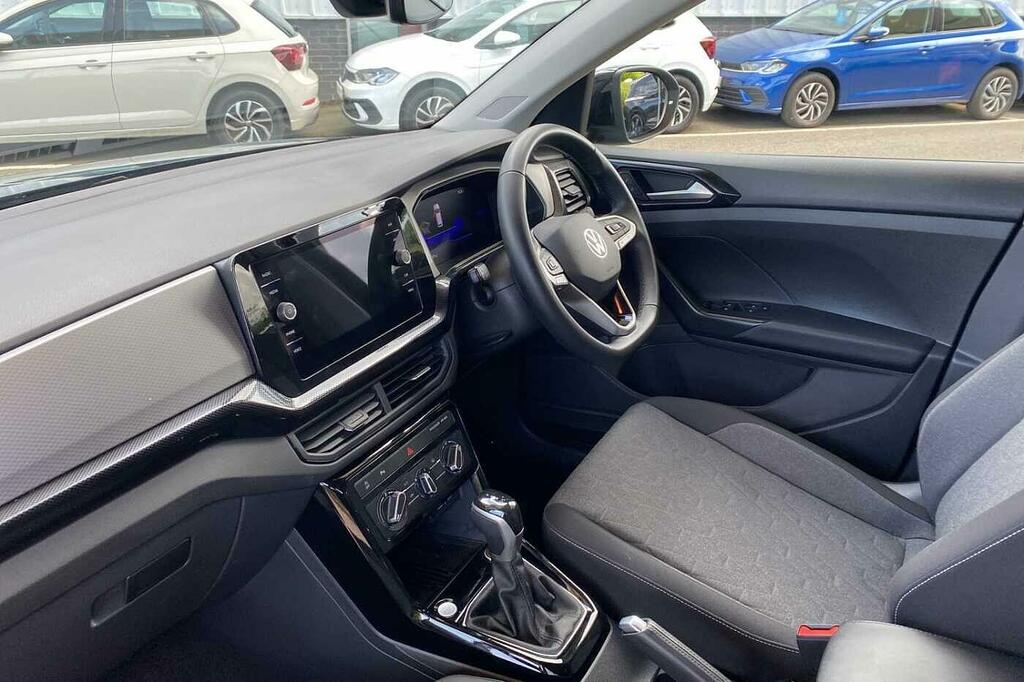 Volkswagen T-Cross 1.0 Tsi 115 Match Dsg Black #2