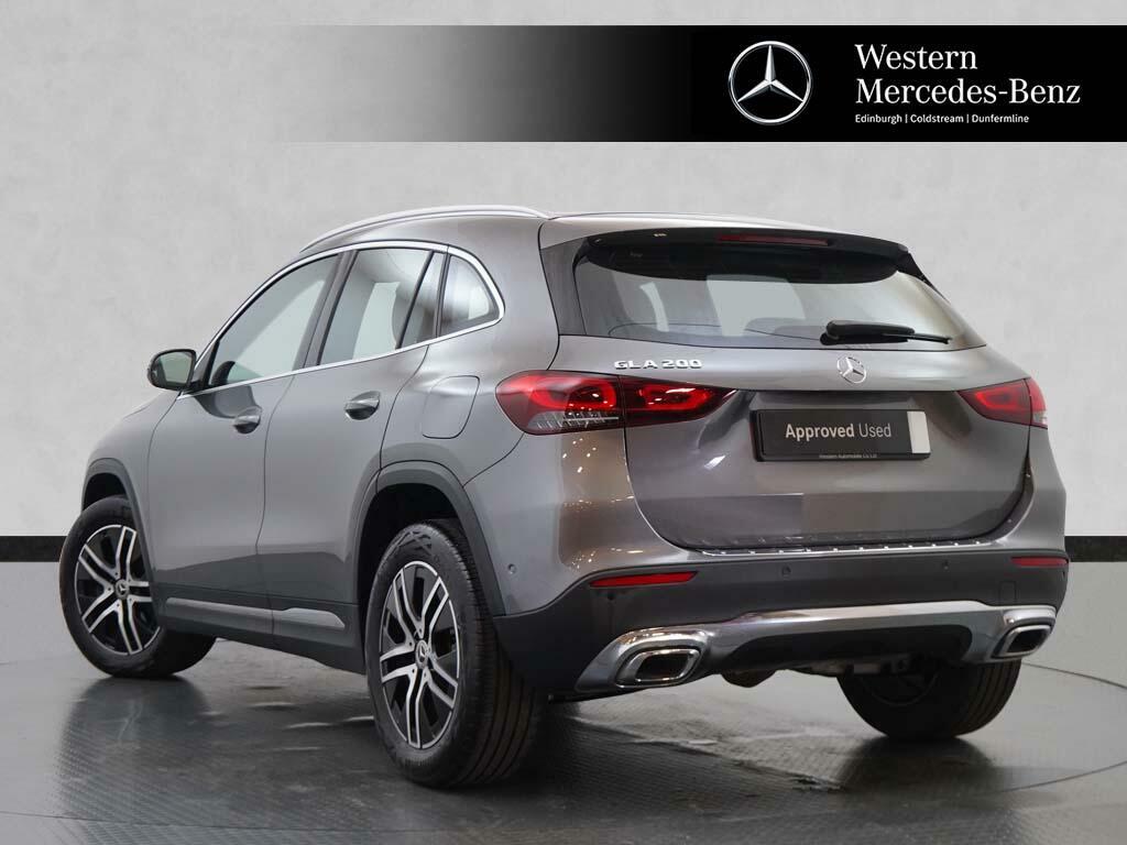 Mercedes-Benz GLA Class Gla 200 Sport Executive Grey #3