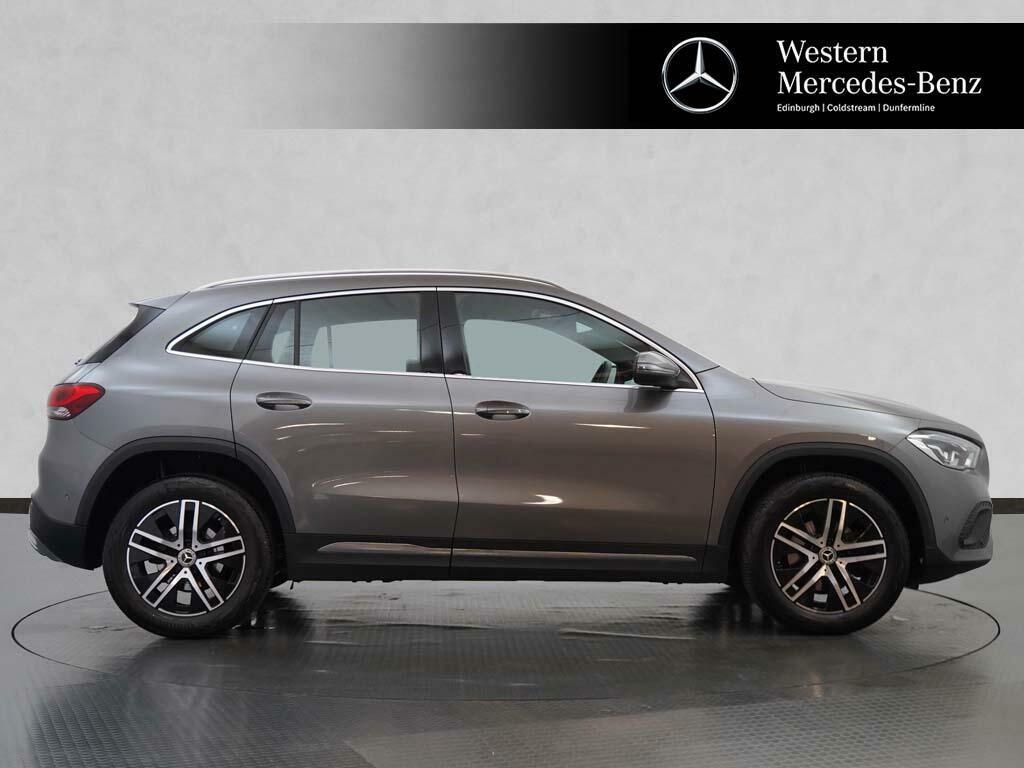Mercedes-Benz GLA Class Gla 200 Sport Executive Grey #6