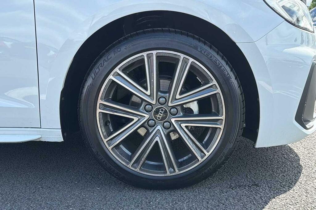 Audi A1 S Line 25 Tfsi 95 Ps 5-Speed SN26XNL White #5