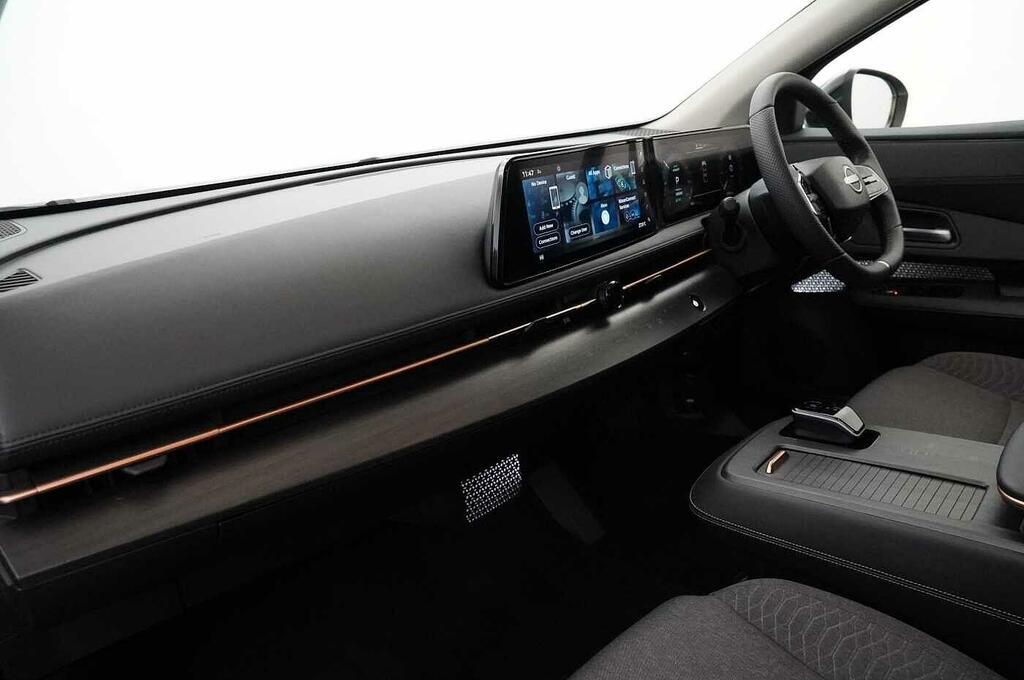 Nissan Ariya 63Kw Shiro Limited Edition With Sat Nav And R White #2